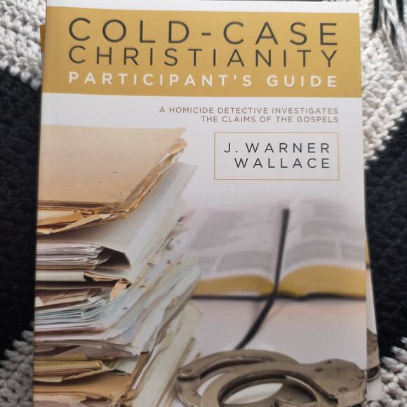 Cold Case Christianity Set by J Warner Wallace - Picture 4 of 7